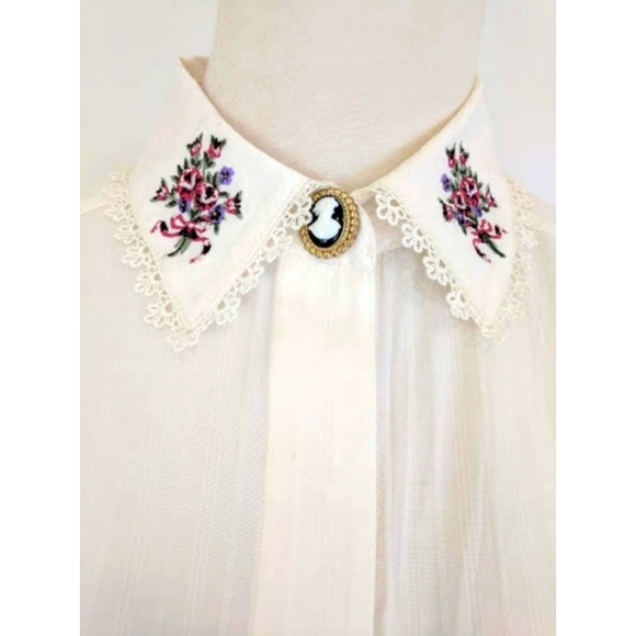 New Jantzen Classics Victorian Button Up Sleeves Cream Top Medium - Picture 5 of 14